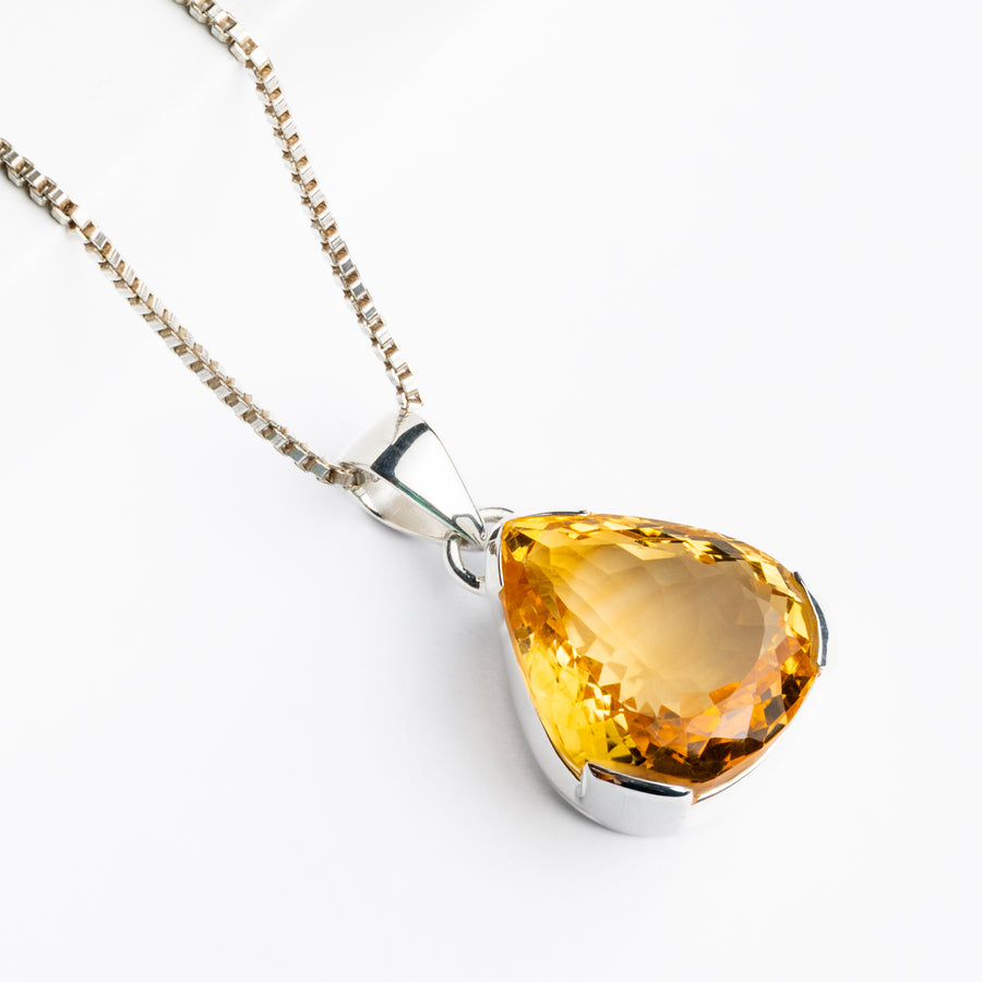Citrine Drop Pendant Necklace with Reflective Edges