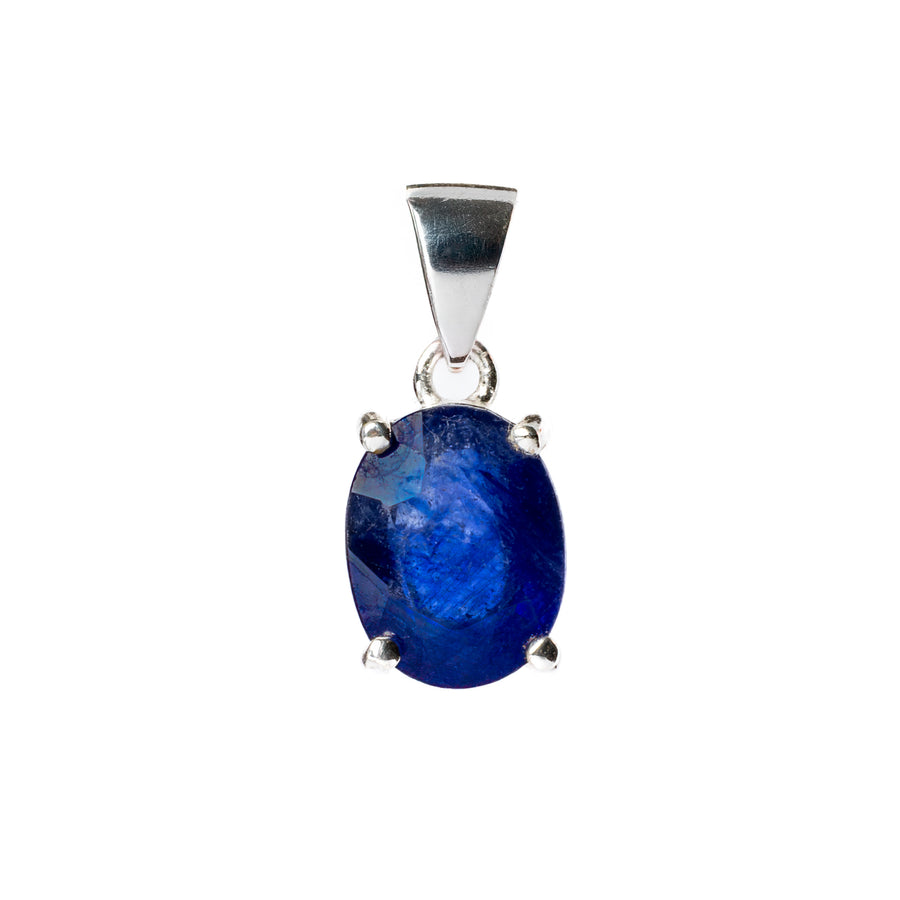Elegant Blue Sapphire Pendant